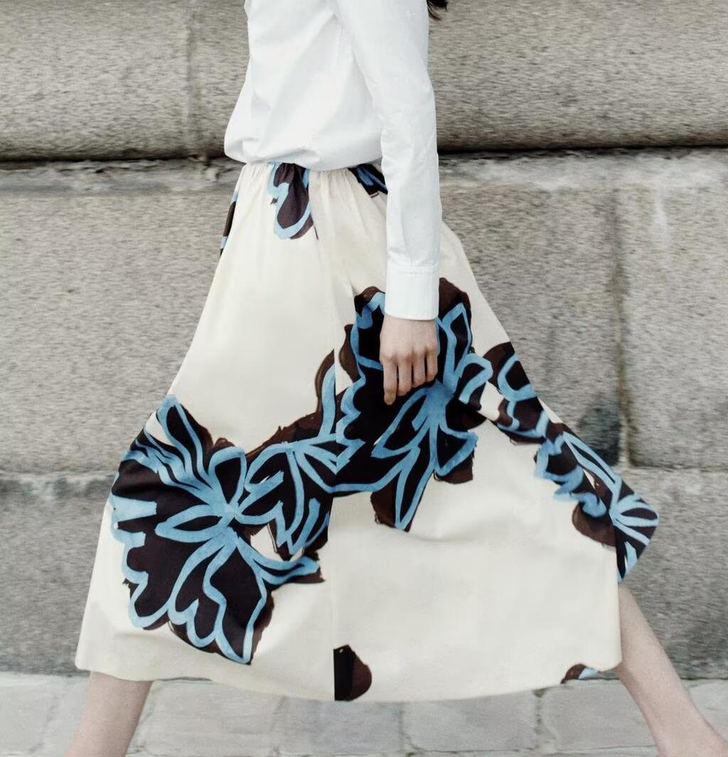 Products Women Clothes Minimalist Wide Swing Midi Dress Women - ALZO