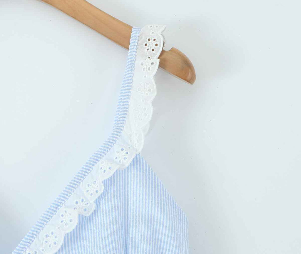 French Sweet Sexy V neck Lace Patchwork Stripes Suspender Lace Vacation Backless Dress