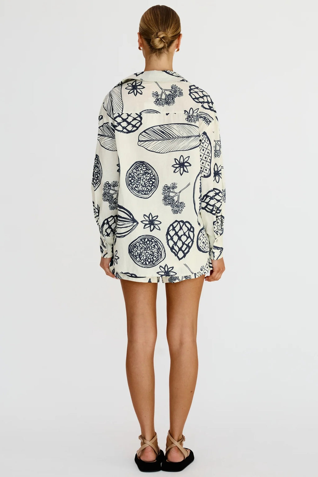 Early Autumn Casual Advanced Fruit Printed Shorts Cardigan Suit - ALZO