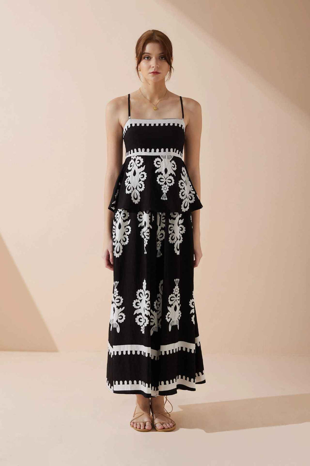 Summer Ethnic Slim Fit Backless Suspender Two Piece Sets