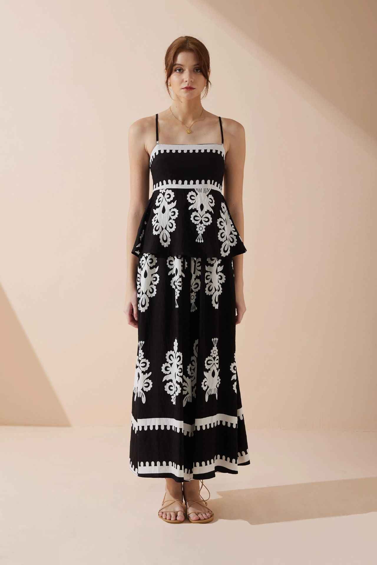 Summer Ethnic Slim Fit Backless Suspender Two Piece Sets