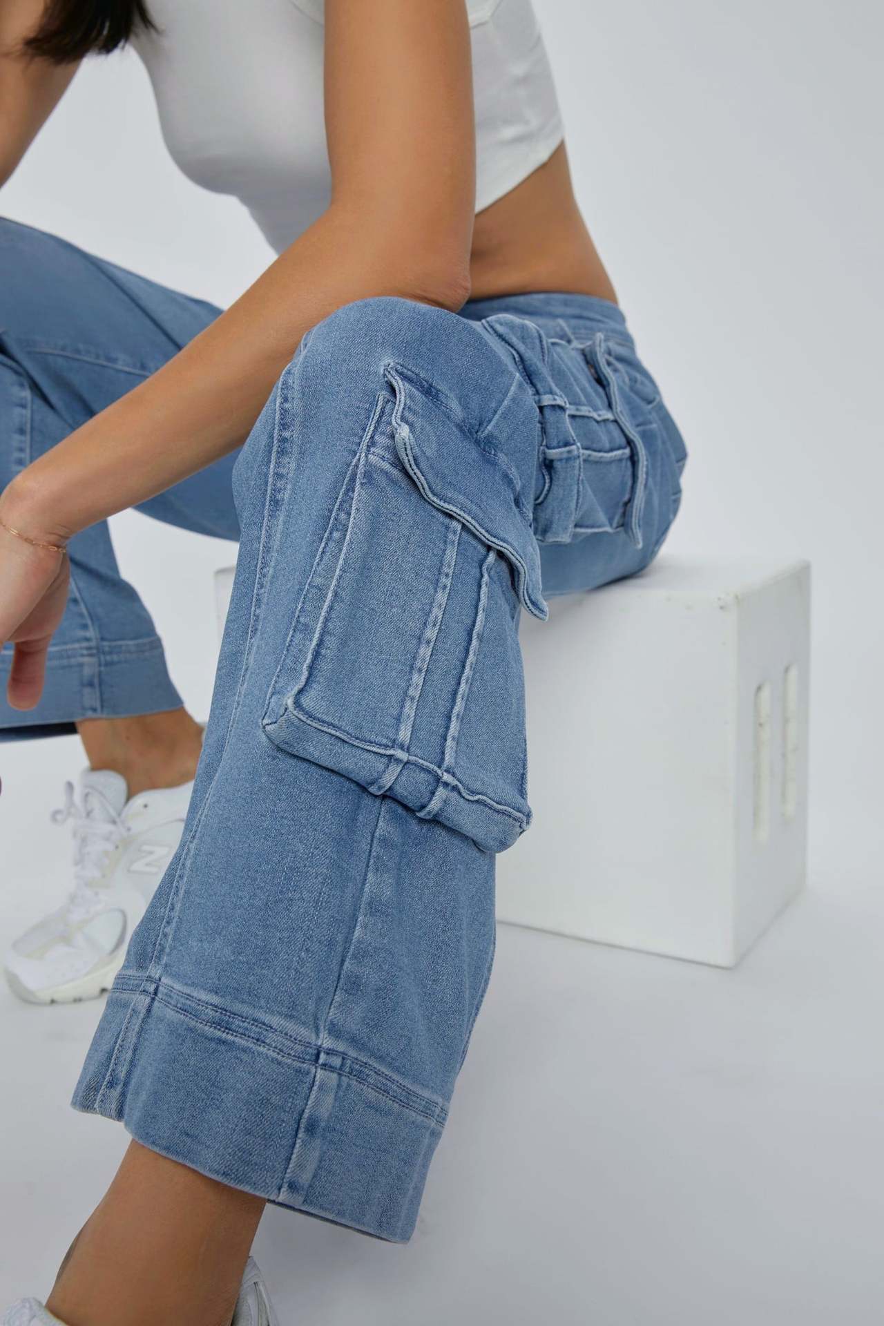 Spring Street Washed Cargo Pants Women Multi Pocket Wide Leg Lace up Jeans - ALZO