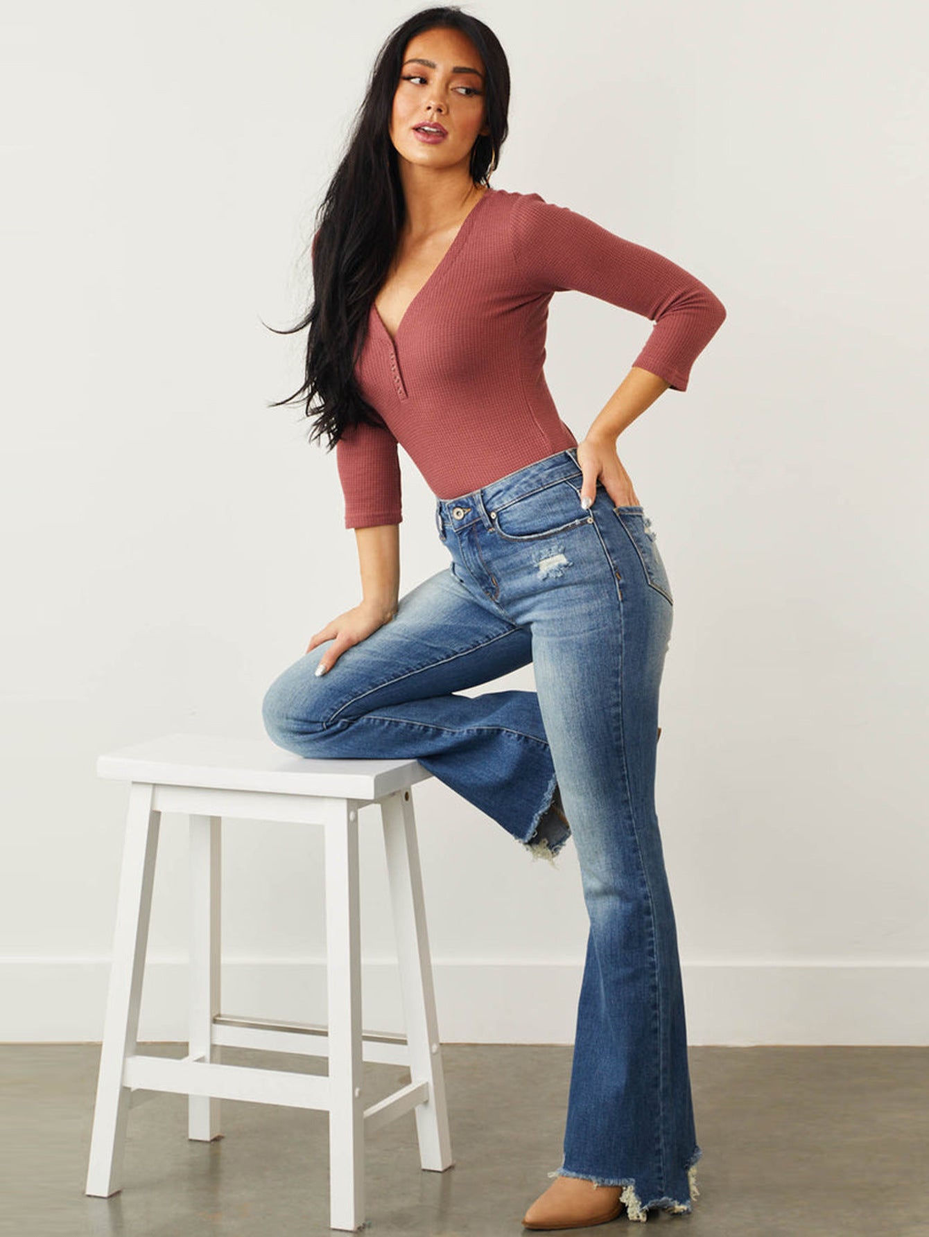 Mid Waist Slim Fit Stretch Holes Bell Bottom Pants Women Jeans - ALZO