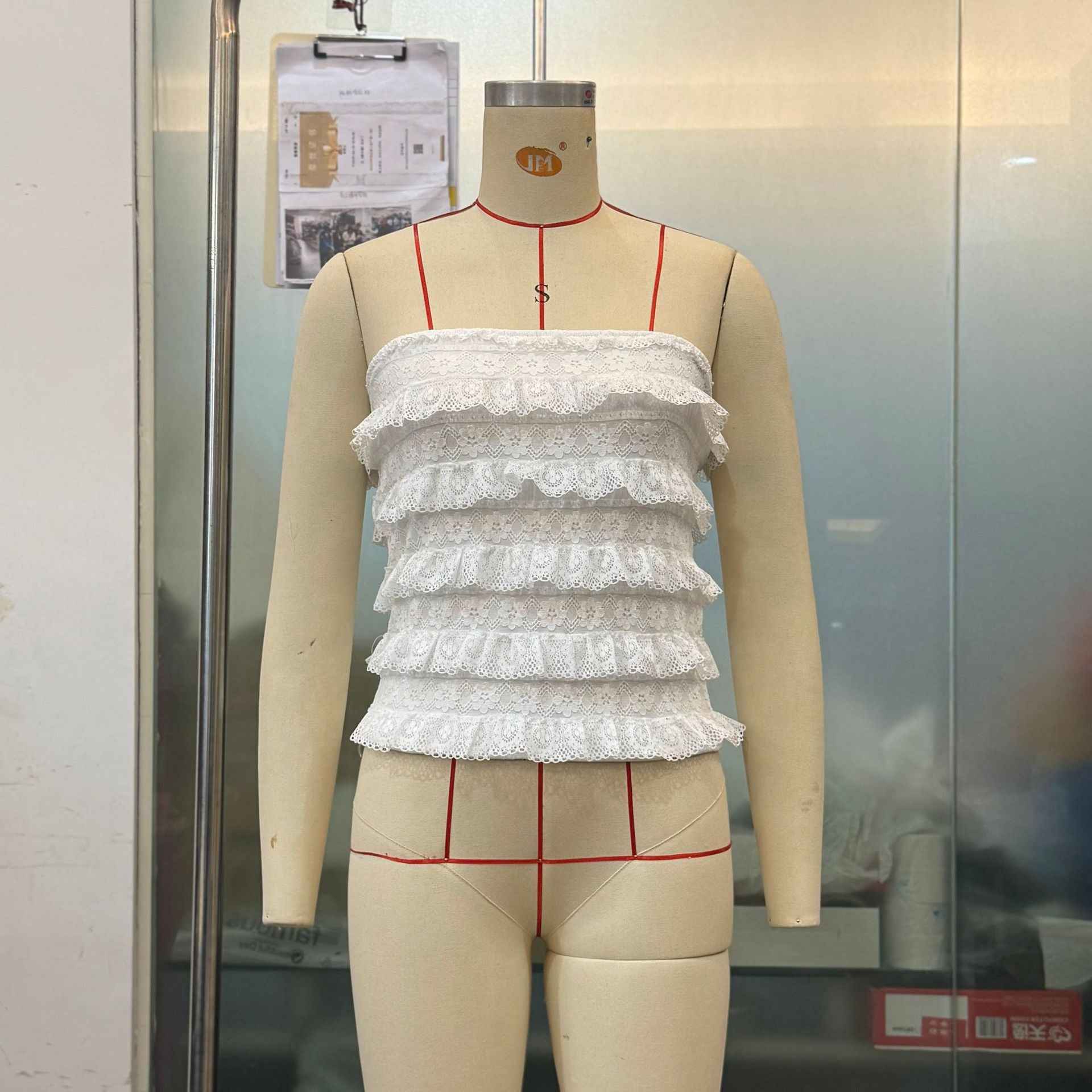 Sexy Lace Pleated Lace Solid Color All-Matching French Tube Top