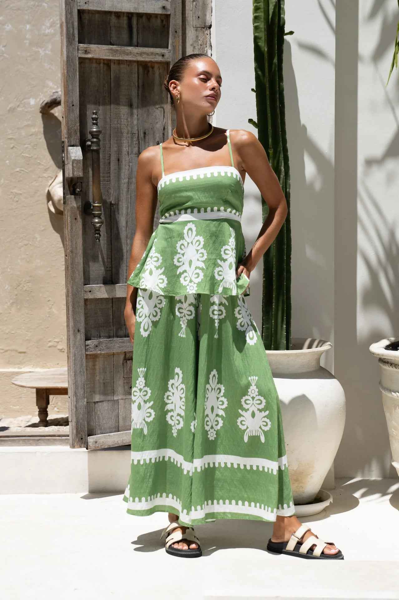 Summer Ethnic Slim Fit Backless Suspender Two Piece Sets