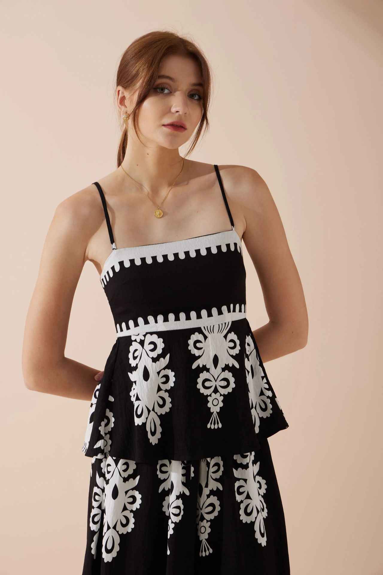 Summer Ethnic Slim Fit Backless Suspender Two Piece Sets